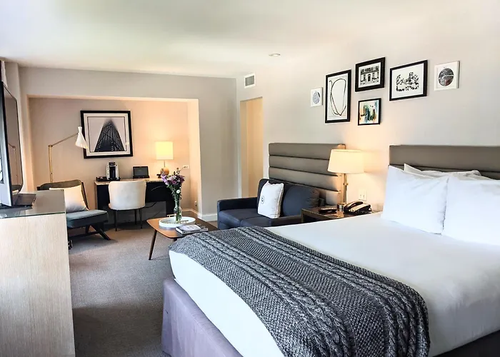 Hotel Claridge House Chicago, Tapestry Collection By Hilton