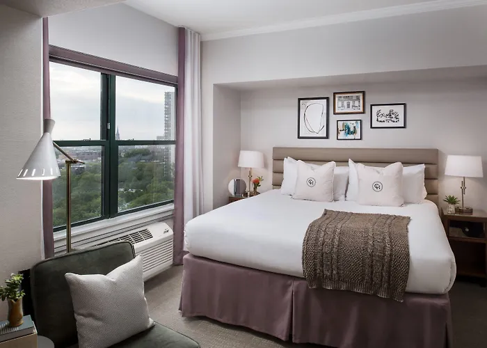 Claridge House Chicago, Tapestry Collection By Hilton Chicago