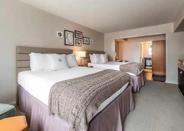 Claridge House Chicago, Tapestry Collection By Hilton Hotel 4*