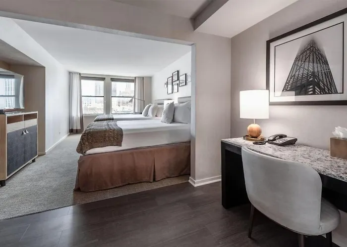 Claridge House Chicago, Tapestry Collection By Hilton 4*