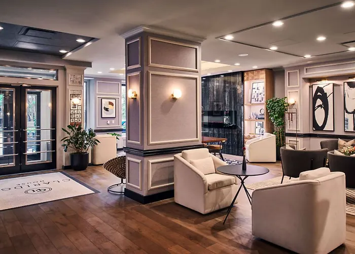 Claridge House Chicago, Tapestry Collection By Hilton Chicago
